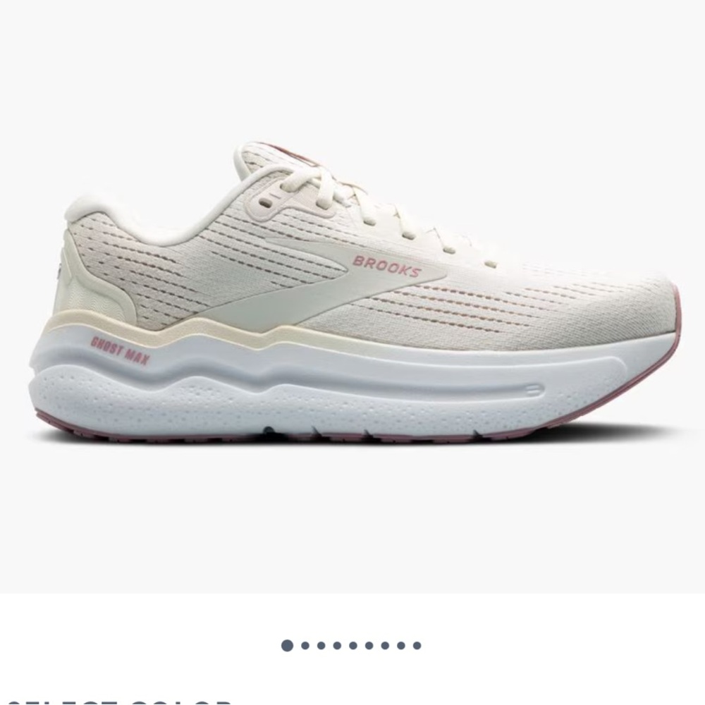 Brooks Women's Athletic Shoes in Cream